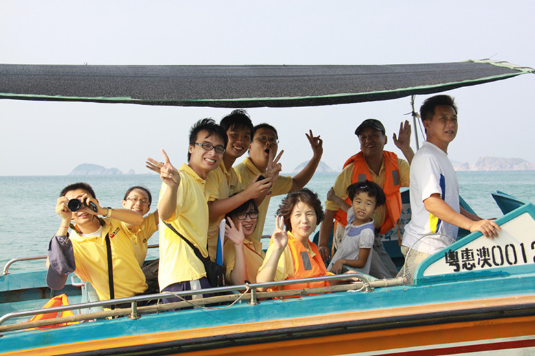 2011.10.31海天一色，纵情渔家1_副本.jpg